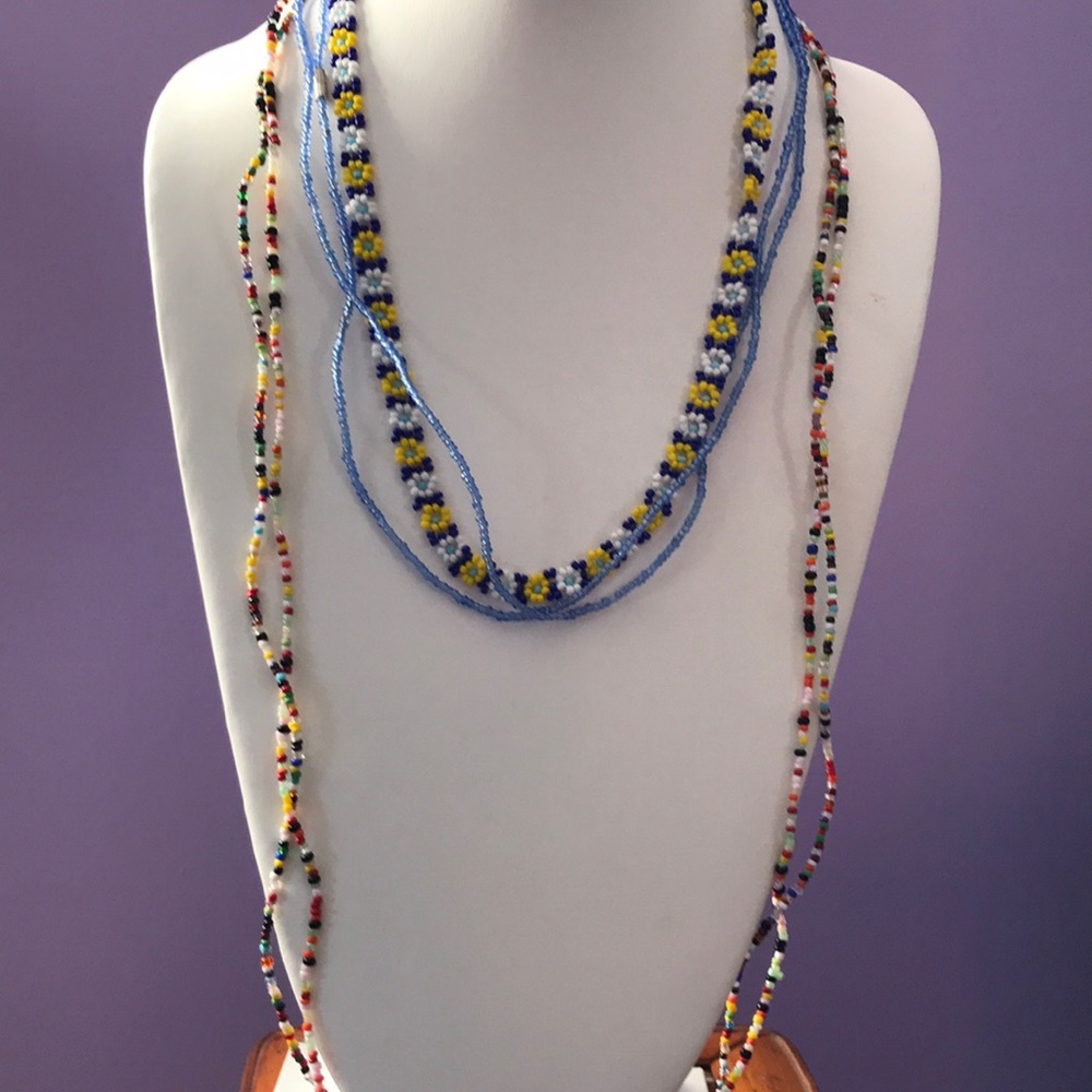 Bundle of 4 fun bead accessories